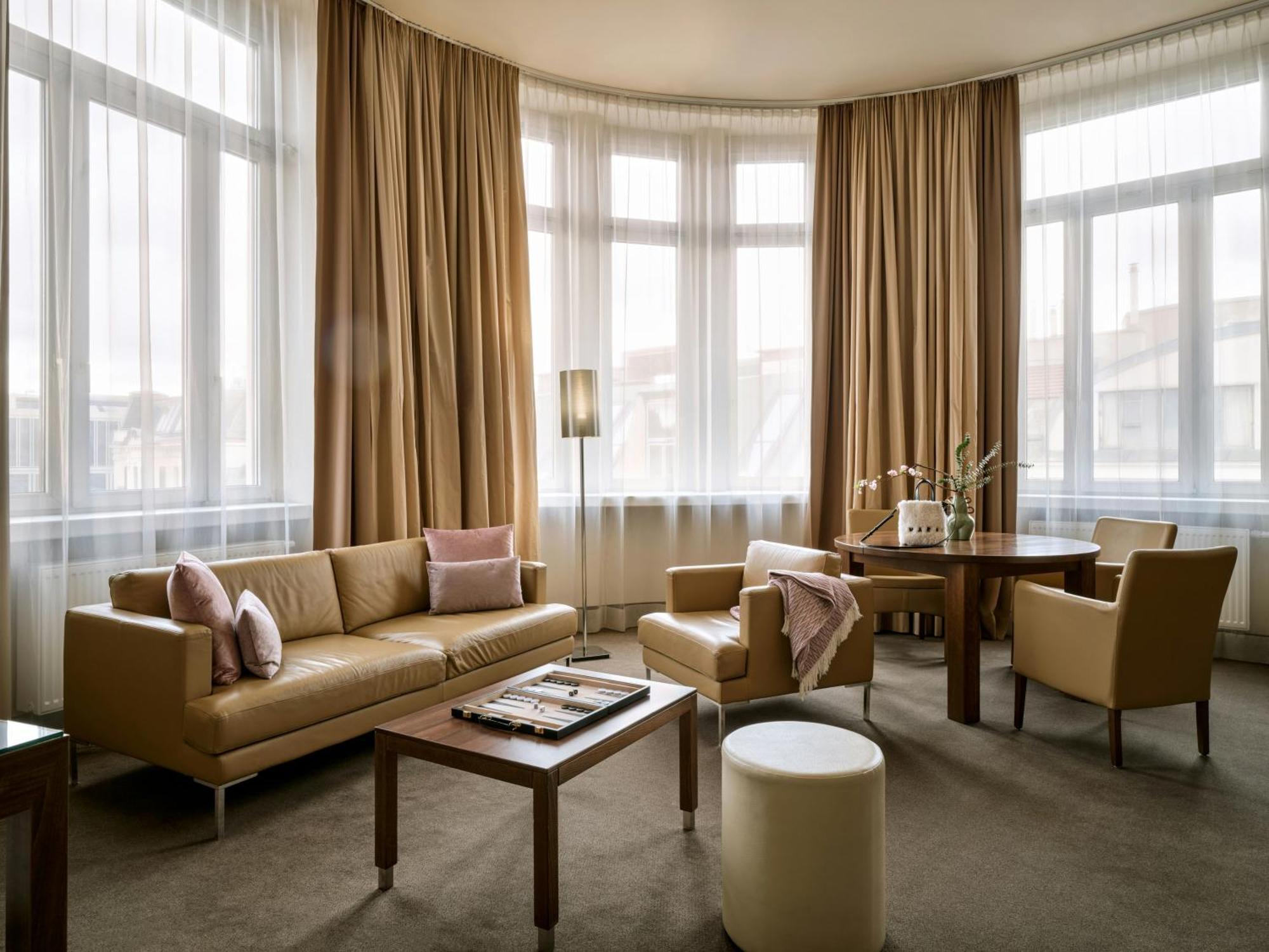 Suite